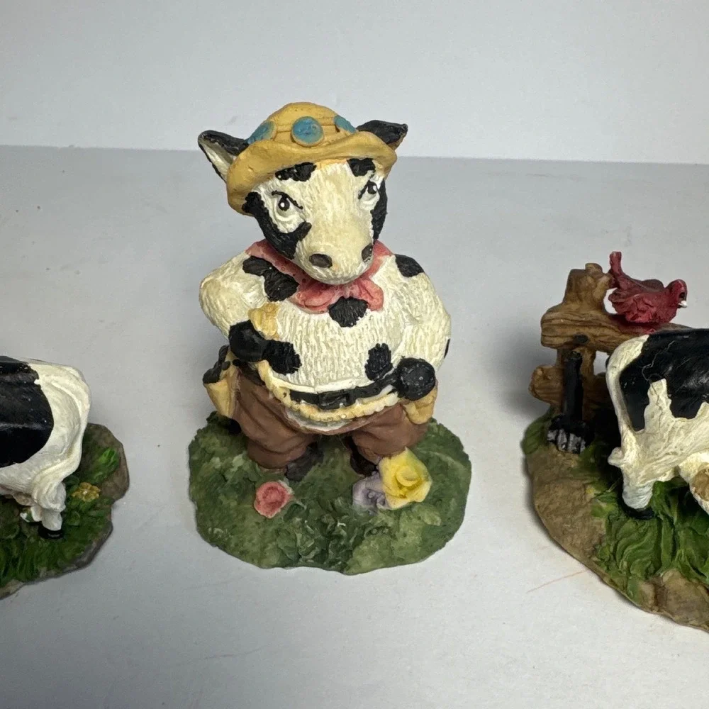 Unbranded Cow Figurine Set Unisex OS Black White Farmhouse Decor 4pc